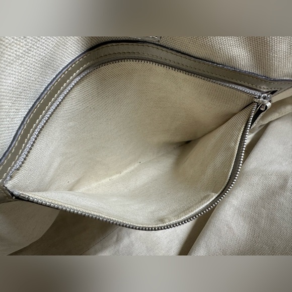 Authentic GUCCI GG implementation Tote Bag Silver w/COA - Picture 13 of 15